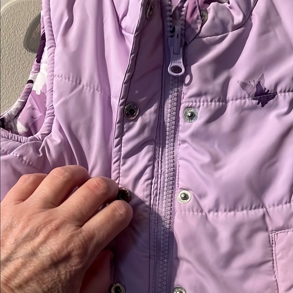 Reversible Lavender Puffer Vest - Picture 6 of 7